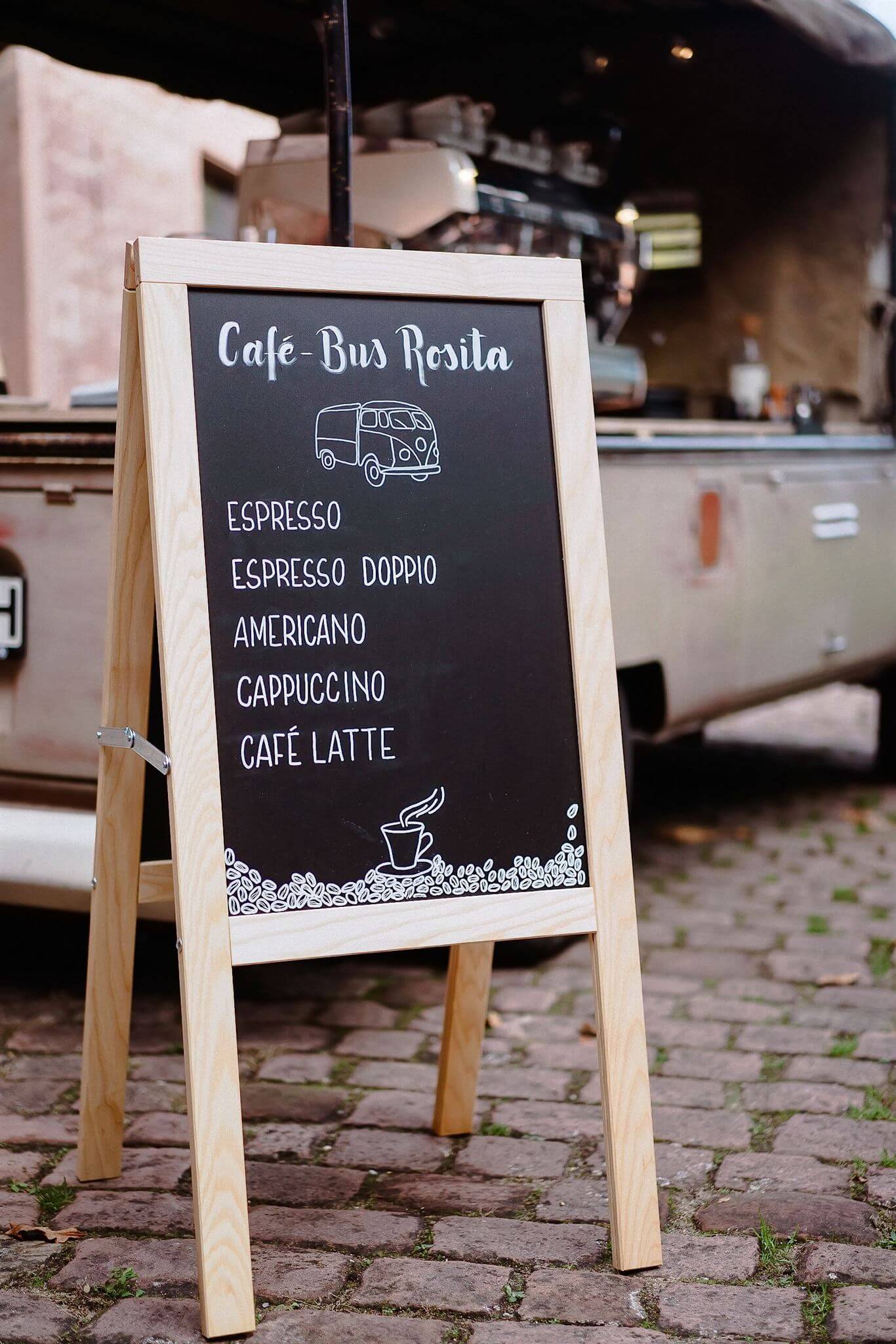 Tafelbeschriftung für den Kaffeebus Rosita